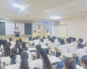 Alumni Talk