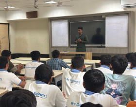 Alumni Talk
