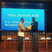 Mr Vijay S. Patil wins the Best HOD Award by CSI TechNext India